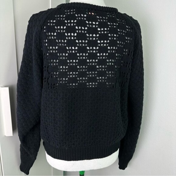 FARM Knit Crochet Cold Shoulder Long Sleeve Sweater Size small/P - Picture 4 of 7